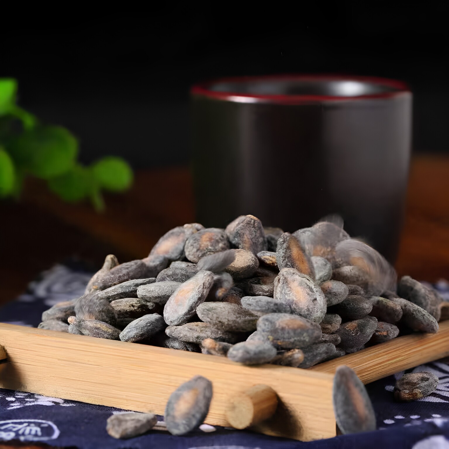 新货奶油味西瓜子黑瓜籽椒盐小片休闲零食爆款坚果炒货袋装新品