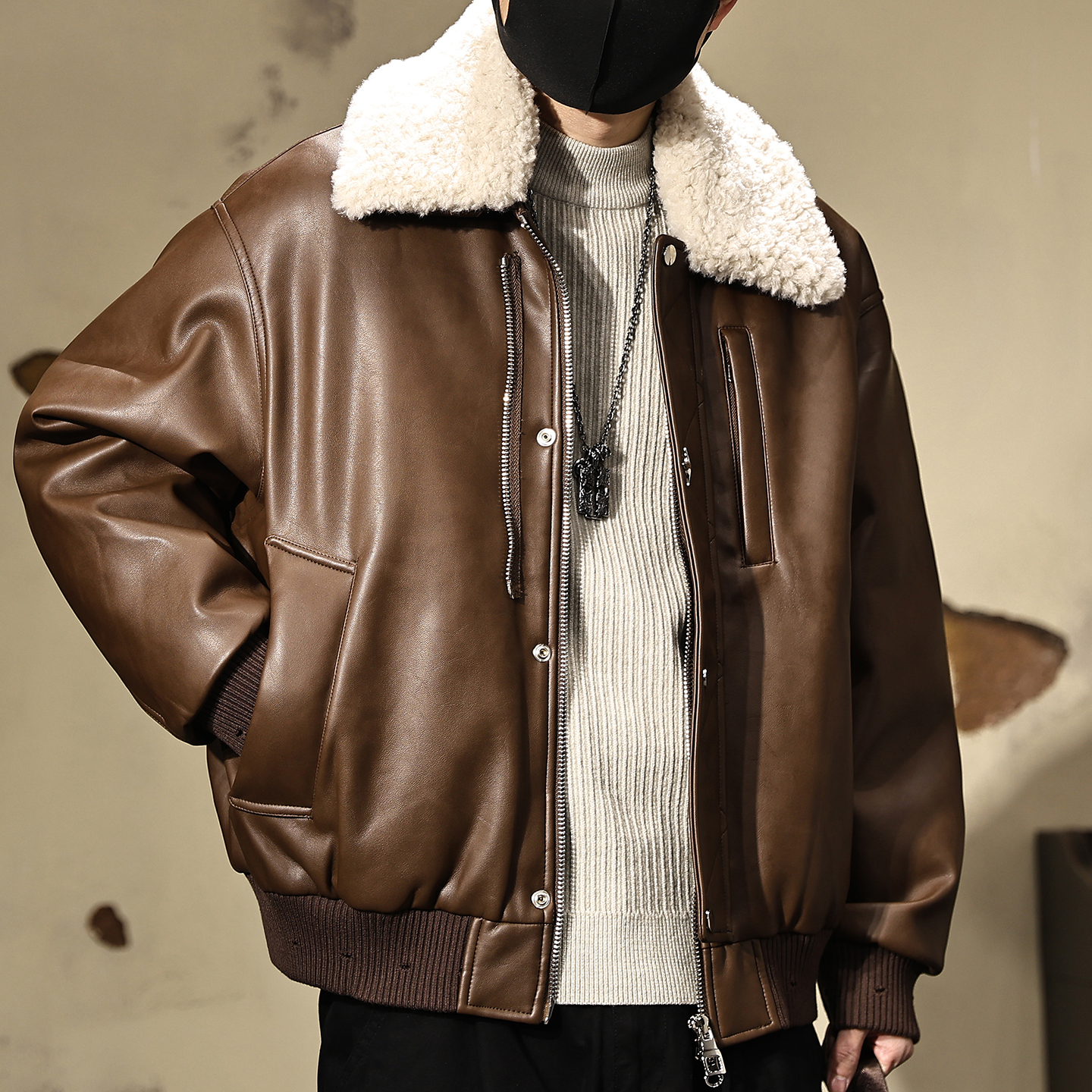 【美拉德翻毛领皮衣羽绒服外套】