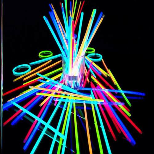 100 Glow Sticks Bracelets Necklaces Fluorescent Light 荧光棒
