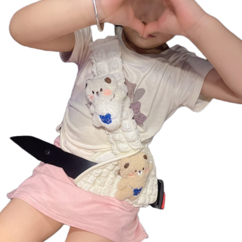 儿童安全带调节固定器可爱卡通延长扣防护套汽车保险带护肩套四季