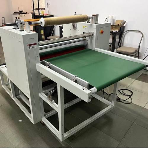 全自动覆膜机自动裁切覆膜机700型加热输送带覆膜机电动冷裱机