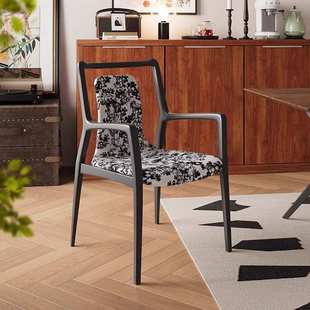 法式复古实木白蜡木餐椅设计师款单椅中古风艺术靠背扶手椅螳螂椅