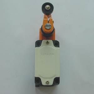 公信牌微动限位行程开关LXP1(3SE3)-404-0G/1G上海第二机床电器