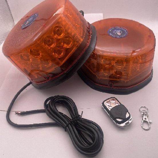 汽车卡车吸顶灯闪光警示灯强磁固定LED车顶爆闪警示工程灯12-24V