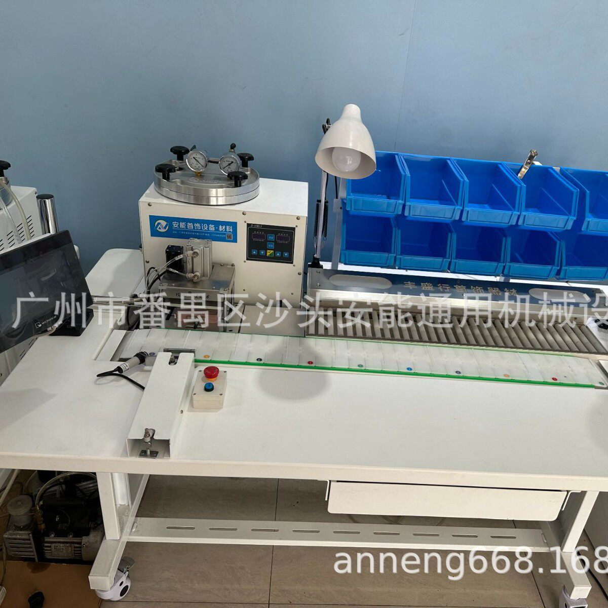 新款三面夹紧全自动注蜡机可自动调整夹具大小射蜡机精准铸造设备
