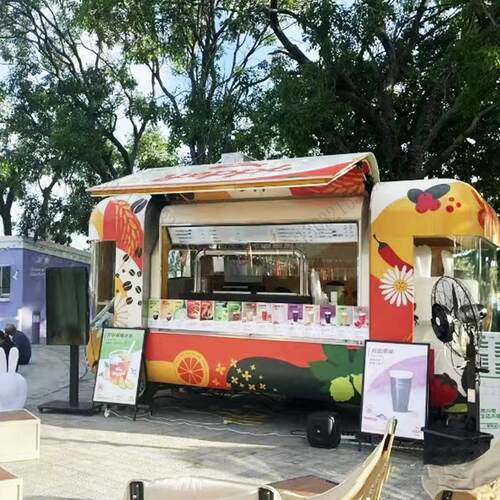咖啡车定制厂家商用主题网红造型欧翼门餐车文旅景区规划露营吧台
