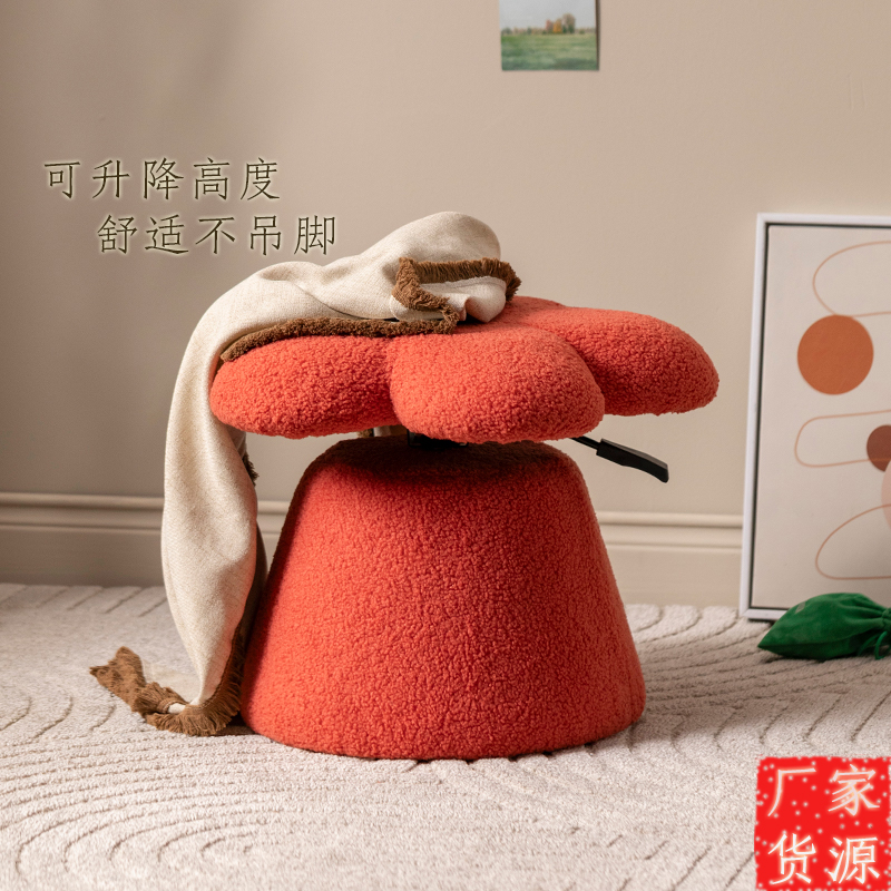 轻奢奶油风羊羔绒梳妆凳