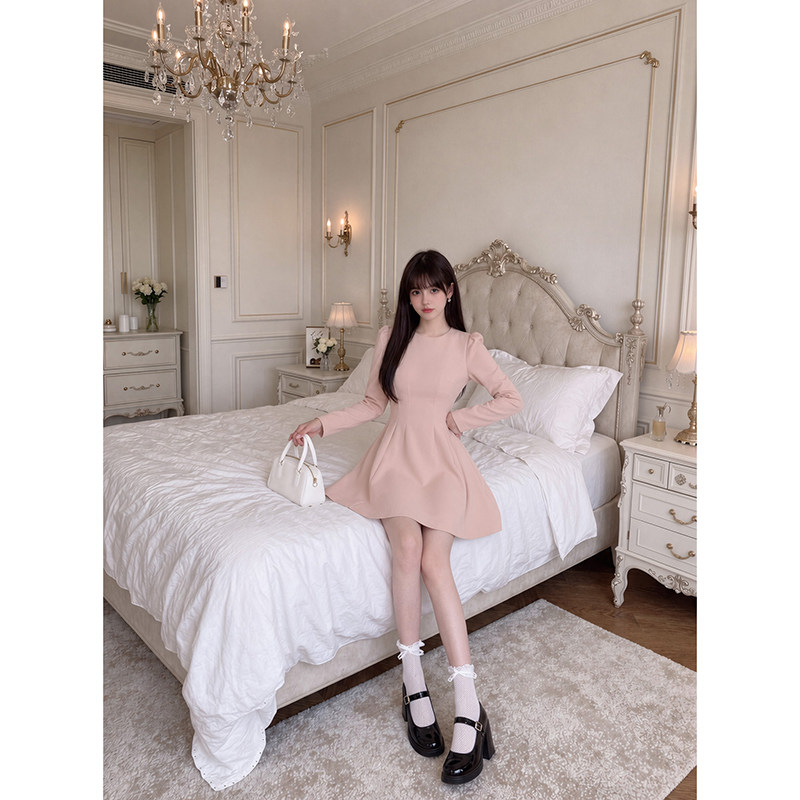 粉色长袖连衣裙子女早春秋法式气质小个子高级感收腰显瘦礼服短裙
