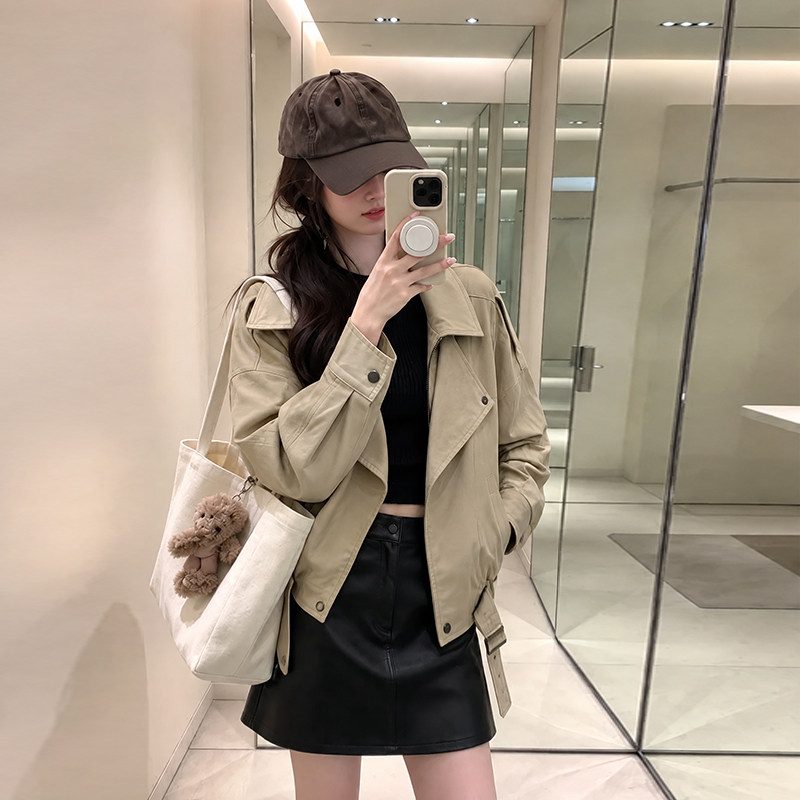 卡其色短款风衣外套女早春秋韩系小个子高级感巨好看正肩宽松大衣