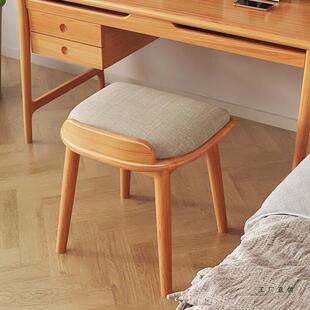 全实木梳妆凳家用结实耐用化妆凳北欧主卧不占空间专用梳妆台椅子