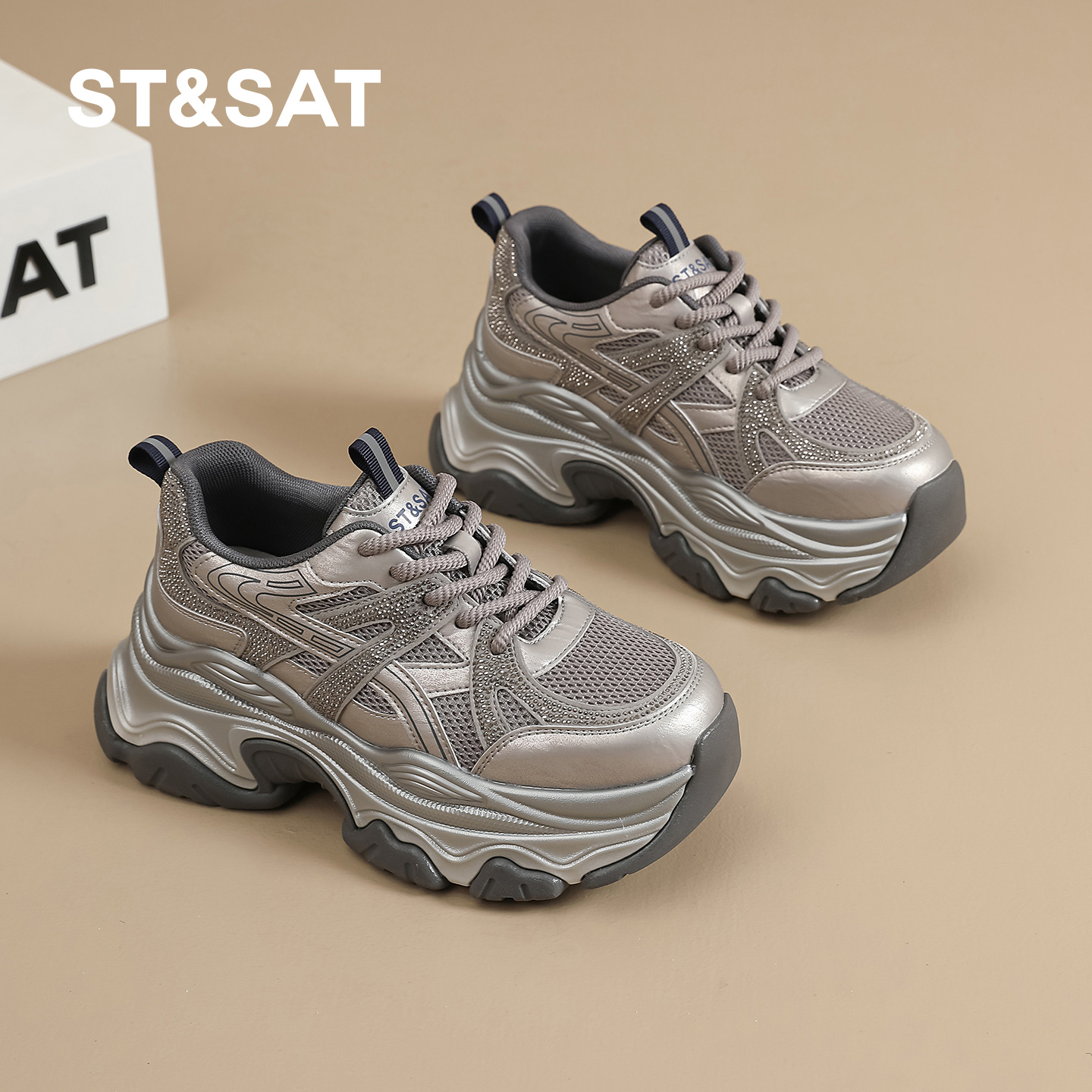 星期六经典老爹鞋厚底增高