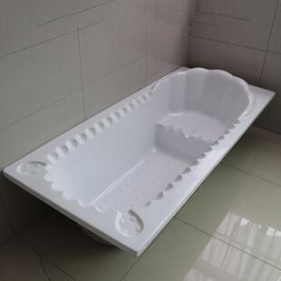 外贸亚克力塑料花边浴缸出口阿尔及利亚沙特利比亚伊拉克泡澡