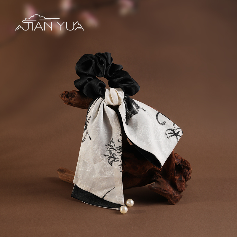 水墨蝴蝶结新中式国风发圈