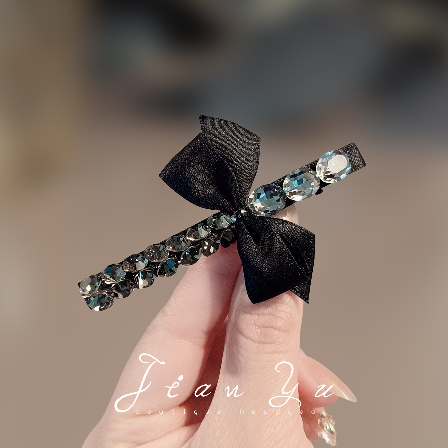 新款简约水钻蝴蝶结鸭夹