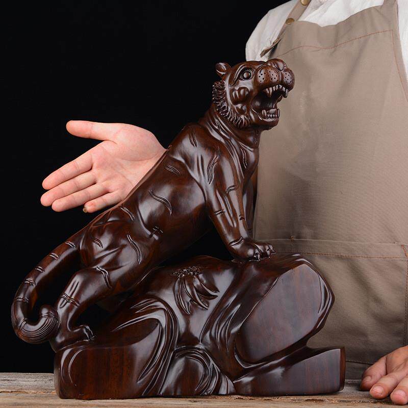 黑檀木质雕刻《猛虎下山》木雕老虎十二生肖老虎摆件工艺品