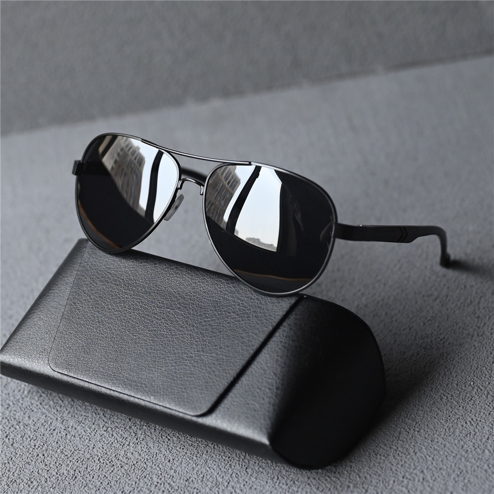 经典偏光男士太阳镜黑色墨镜防强光开车钓鱼高清蛤蟆镜防紫外线