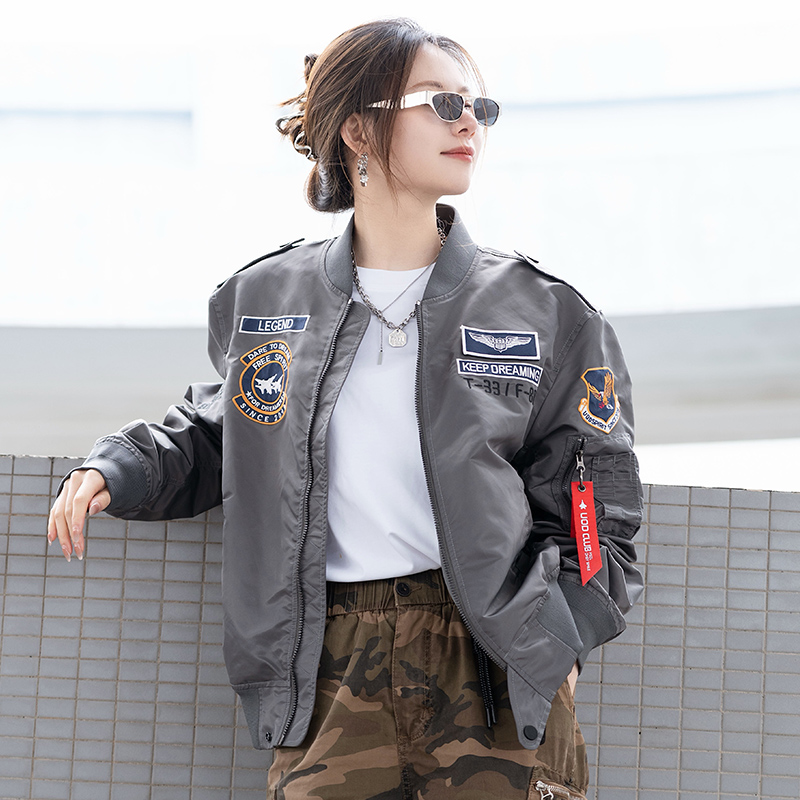 2025春秋季新款夹克深灰色升级