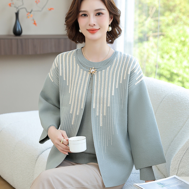 中年妈妈装秋装两件套q洋气针织衫开衫外套中老年套装女装洋气上