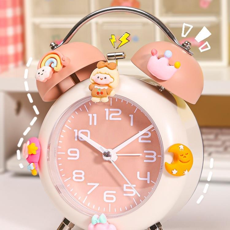 可爱小女孩闹钟学生起床2025新款儿童男孩床头闹铃时钟粉