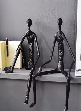 现代简约创d意铸铁人物雕塑摆件客厅酒柜玄关样板间电视柜家居装