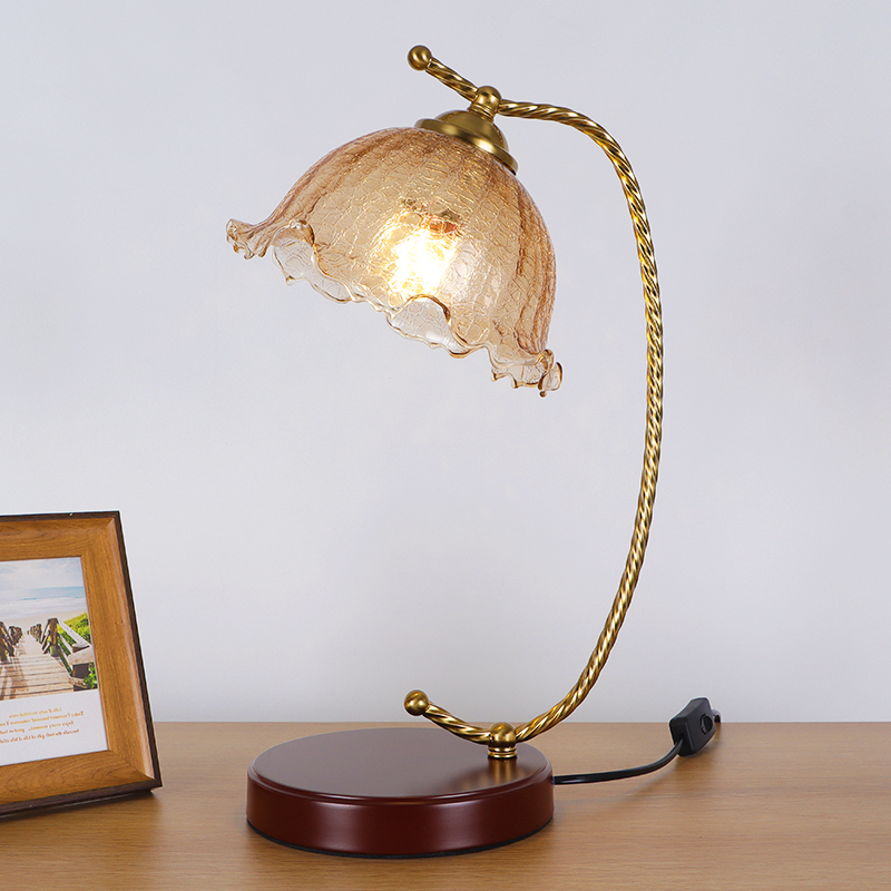 复古美式北欧玻璃床头灯家用书房卧室装饰灯温馨浪漫陪嫁结婚台灯