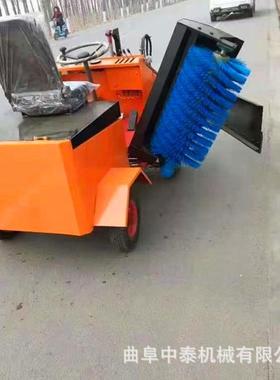 养牛舍地面草料清扫车牧OEX场地面料推清理车小型料电动款牛槽贴