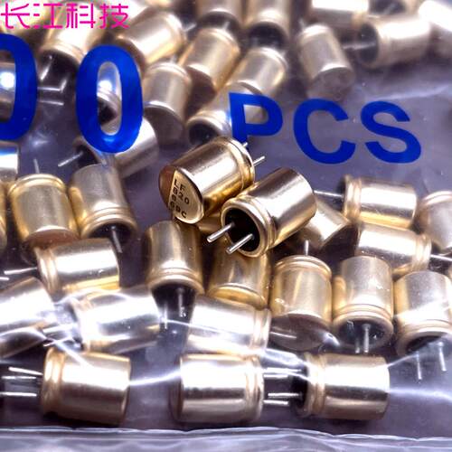 日本 nichicon 尼吉康 820uf 2.5v 2.5v820uf  固态电容 金壳发烧