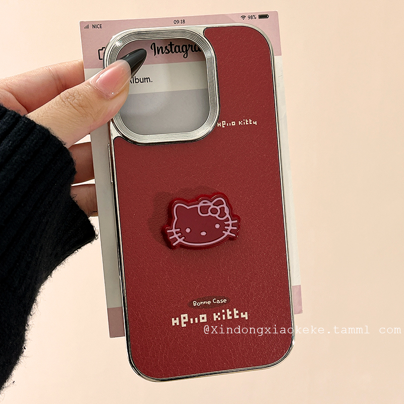 简约红底立体凯蒂猫毛球手机壳