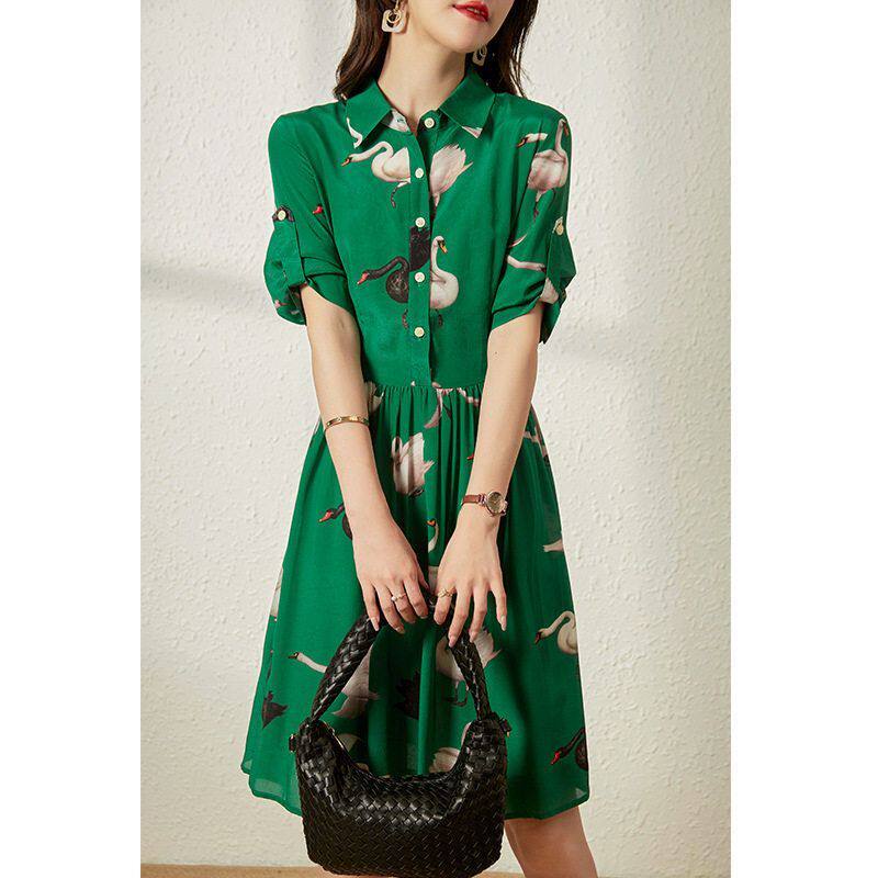 真丝连衣裙女2025夏款新款气质修身印花绿色桑蚕丝衬衫式裙子