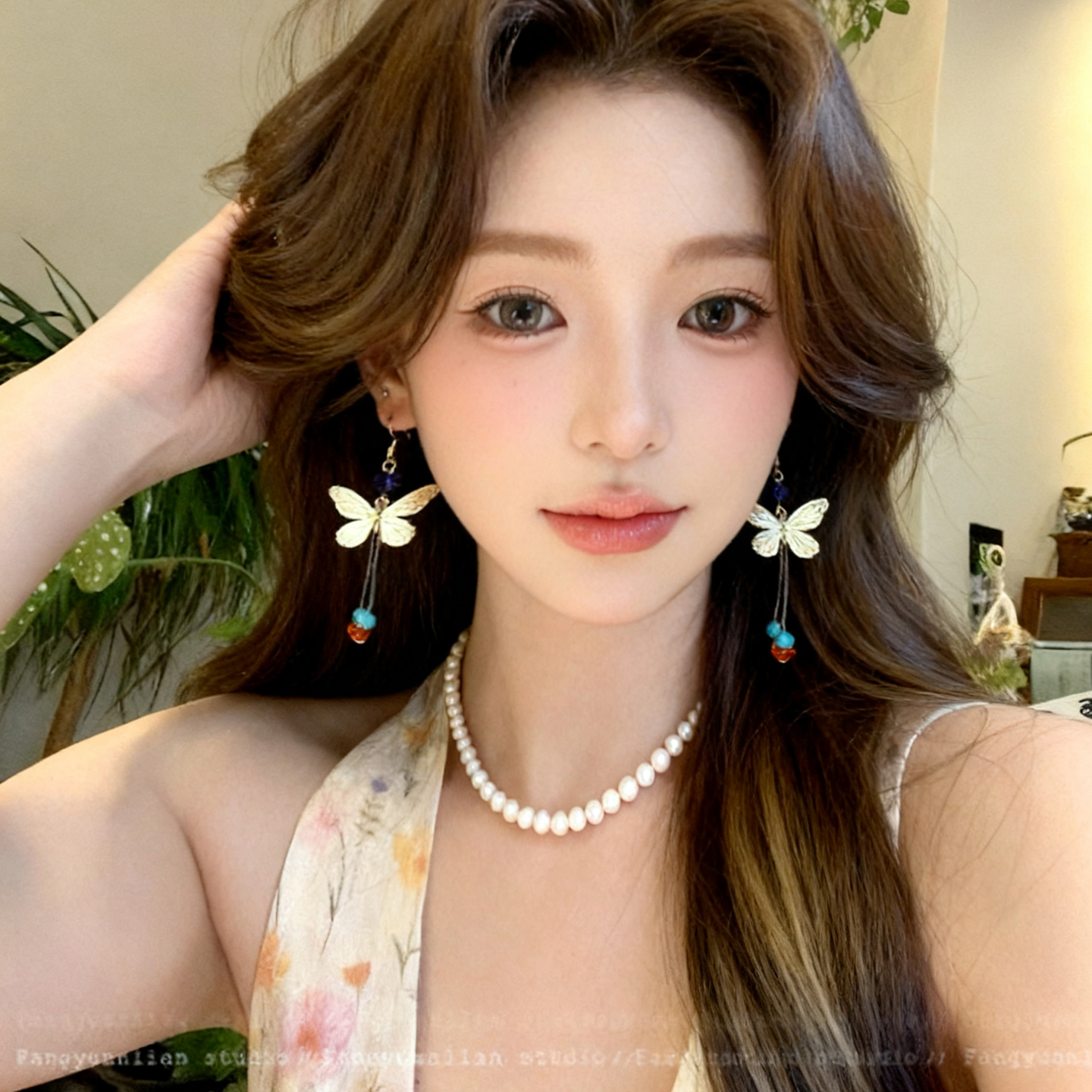 新中式金色蝴蝶彩锆耳环