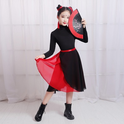 古典国潮中国风演出服扇子舞汉服表演服黑红雪龙吟芒种少年志功夫