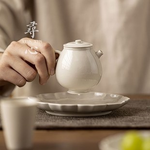 寻心草木灰陶瓷宫灯壶家用茶水壶中式功夫茶具泡茶壶带过滤冲茶器