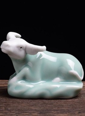 陶瓷牛摆件招财镇宅家居客厅装饰品可爱十二生R肖小水牛办公转运