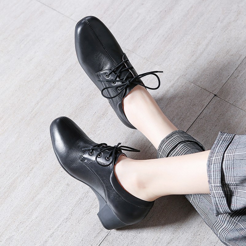 真皮工作鞋女黑色小皮鞋粗跟深口单鞋中跟职业鞋秋冬加绒软底女鞋