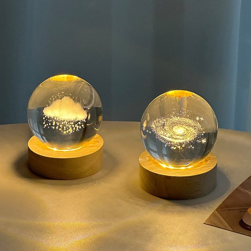 发光小水晶球实木底座桌面装饰摆件氛围感小夜灯闺蜜女友生日礼物,家装灯饰光源,氛围灯,淘宝优惠券,粉丝福利购,淘宝优惠卷