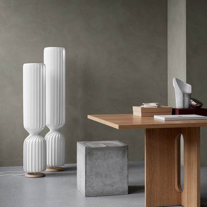 日式布艺立式地灯现代简约诧寂风书房客厅房间卧室民宿白色落地灯