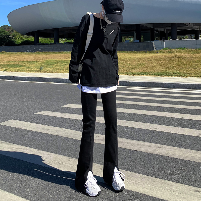 开叉微喇叭牛仔裤女春新款高腰百搭宽松显K瘦九分小个子黑色直筒