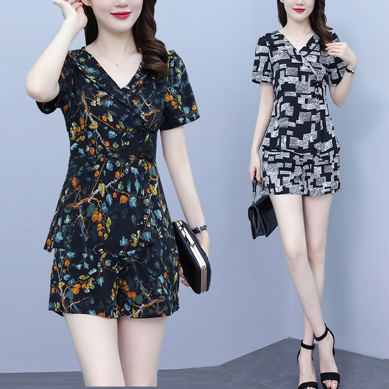 胖MM印花上衣+短裤两件套女202C5年夏季新款气质减龄显瘦时尚套装