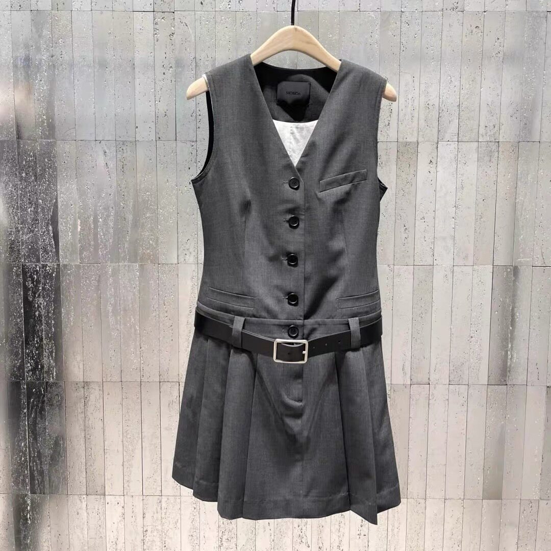 正品2025夏新品简约V领中低腰压褶西装裙附腰带连衣裙MBE2DRS106