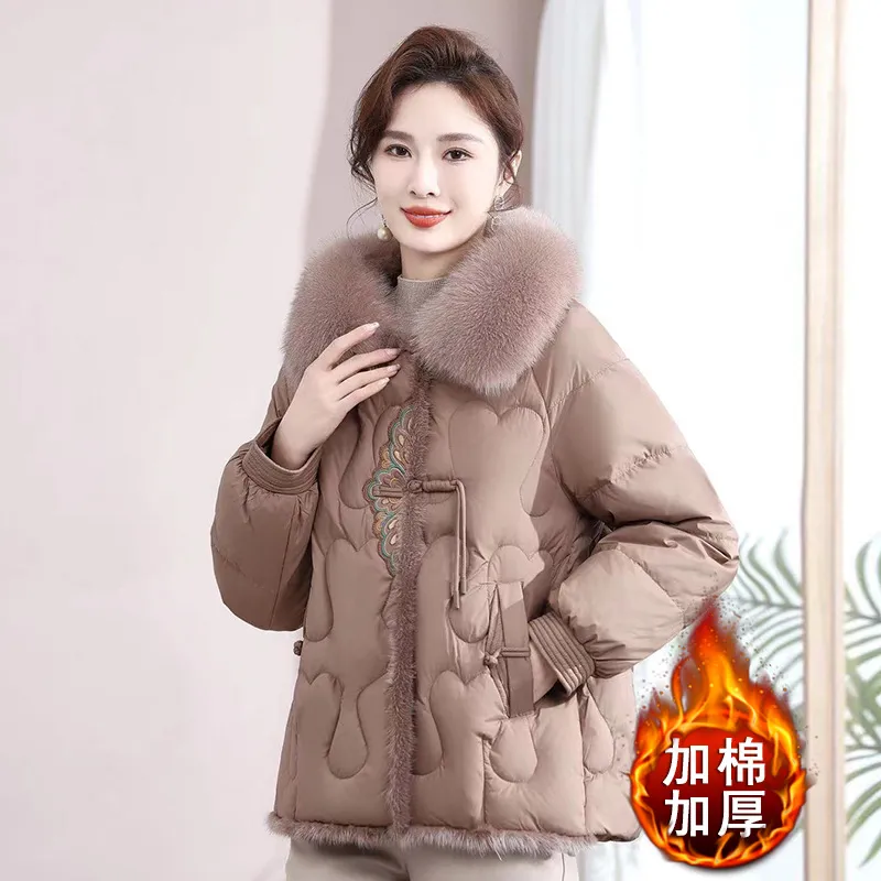 妈妈冬装外套羽绒棉服洋气2025年新款中老年女装加棉加厚棉衣棉袄
