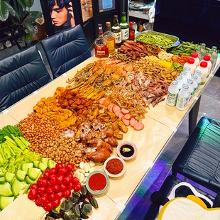 过年聚餐食品级牛皮纸一次性桌布食物专用烘焙纸防油隔油垫纸大张