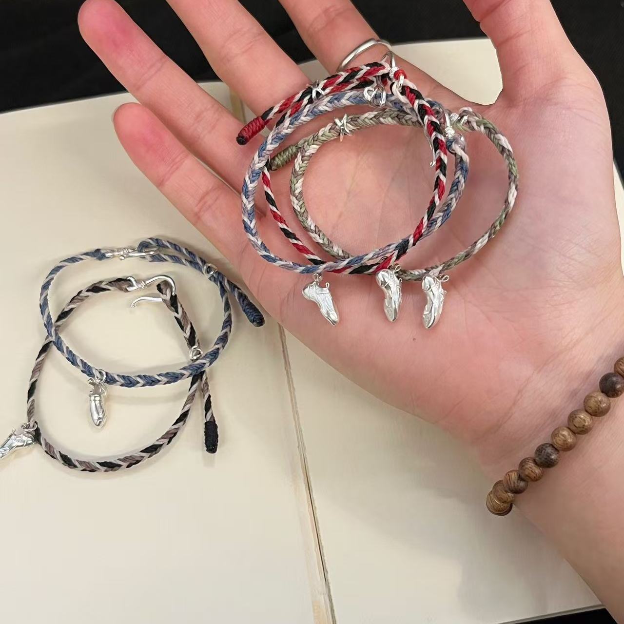 攀岩周边手链足银攀岩鞋礼物手工银饰编织幸运绳手绳蜡线编绳