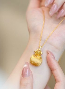 黄金色点钻拉丝福袋吊坠项链招财进宝富贵一袋福精致配饰
