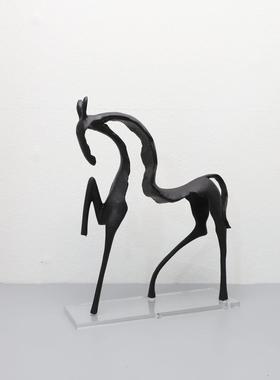 新中式铸铁马桌面艺术摆件客厅书房酒柜电视柜玄关茶几家居装饰品