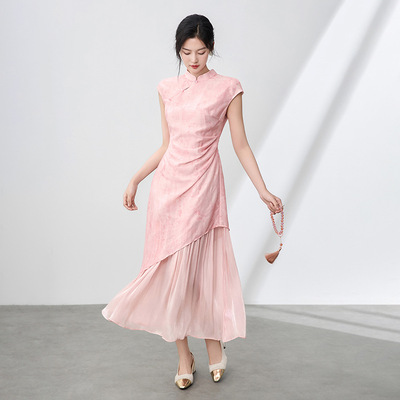 新中式温婉优雅假两件暗纹提花旗袍连衣裙2025新款今年流行爆款
