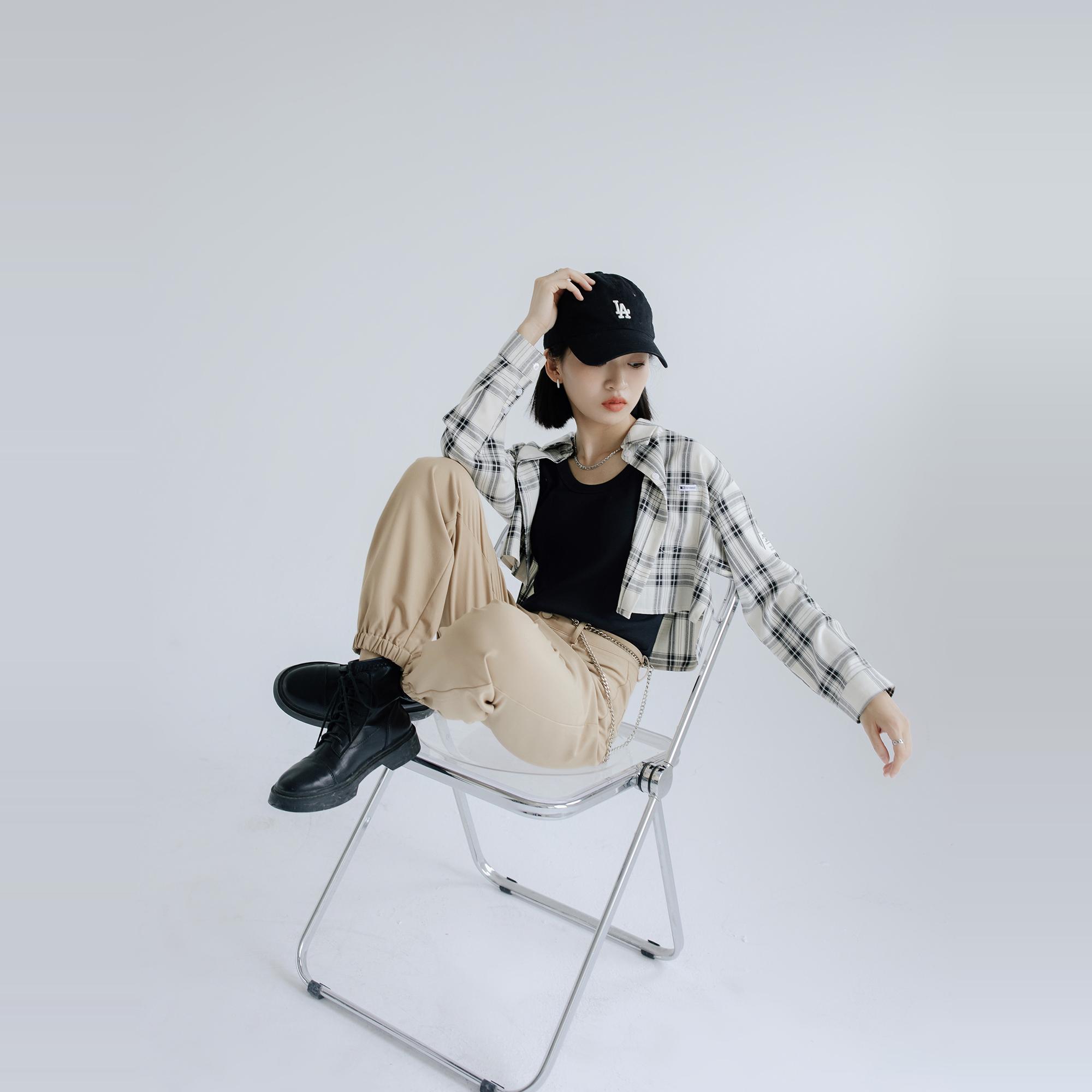 柒量一裁黑白格子短款衬衫外套