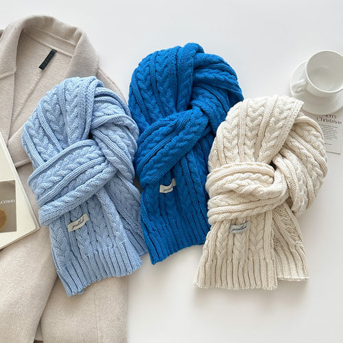 米白色高级感羊毛围巾