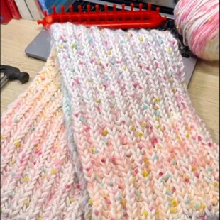 毛线手工编e织diy材料包围巾送男友编织钩针编织围脖送女朋友礼物