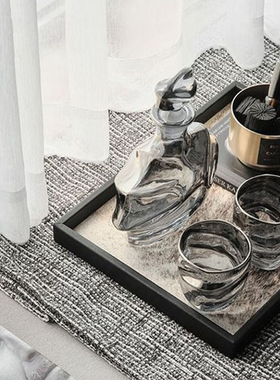 现代轻奢简电镀银水晶玻璃酒具醒酒器马毛托盘样板间客厅卧室摆件