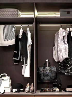 简约样板间衣帽摆件收纳盒